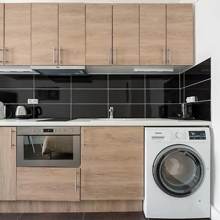 Artois Studio Apartment *